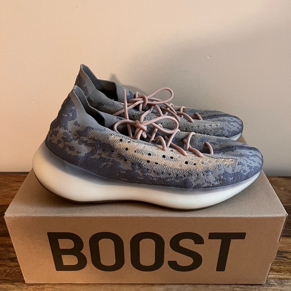 YEEZY BOOST 380 size 16